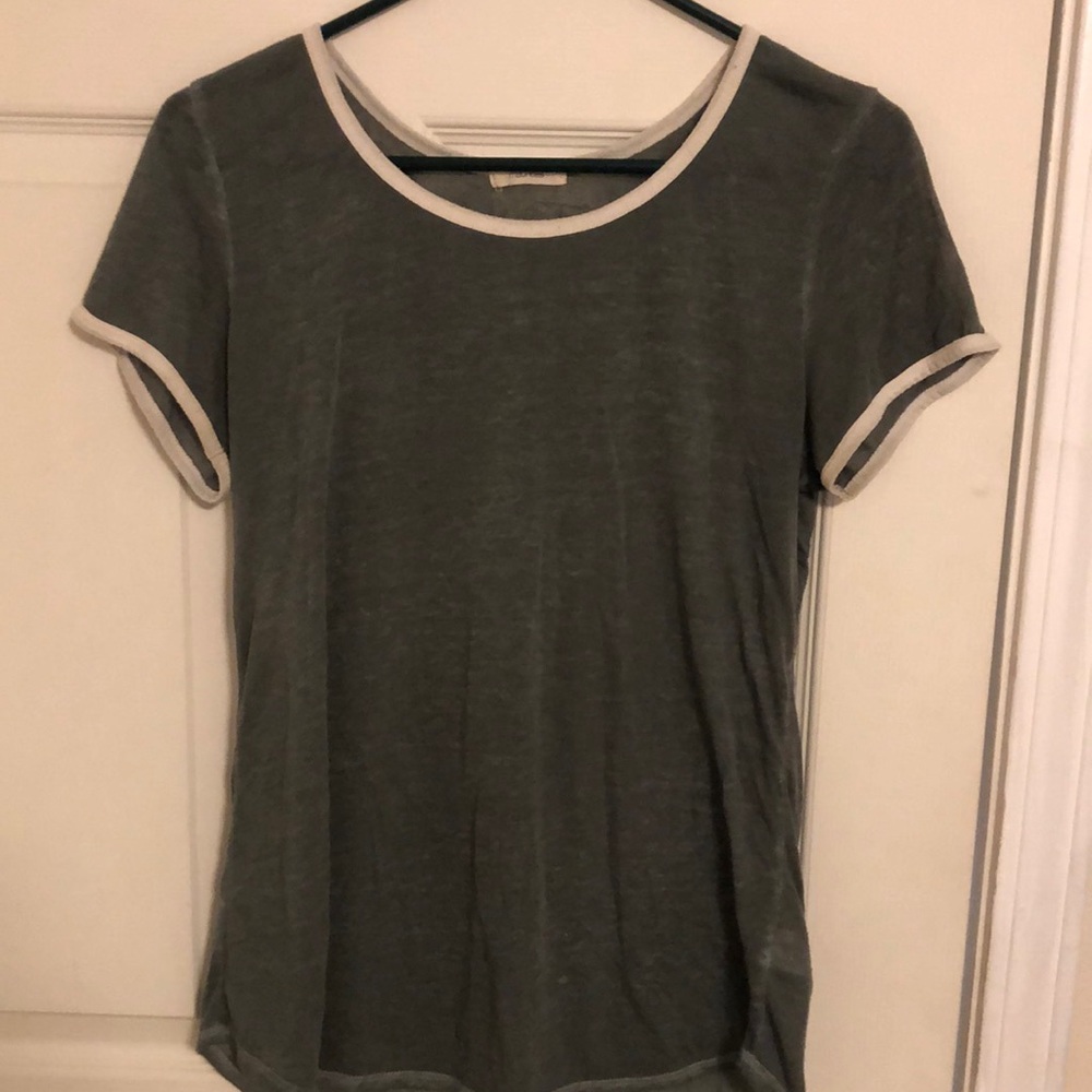 Maurices green t shirt